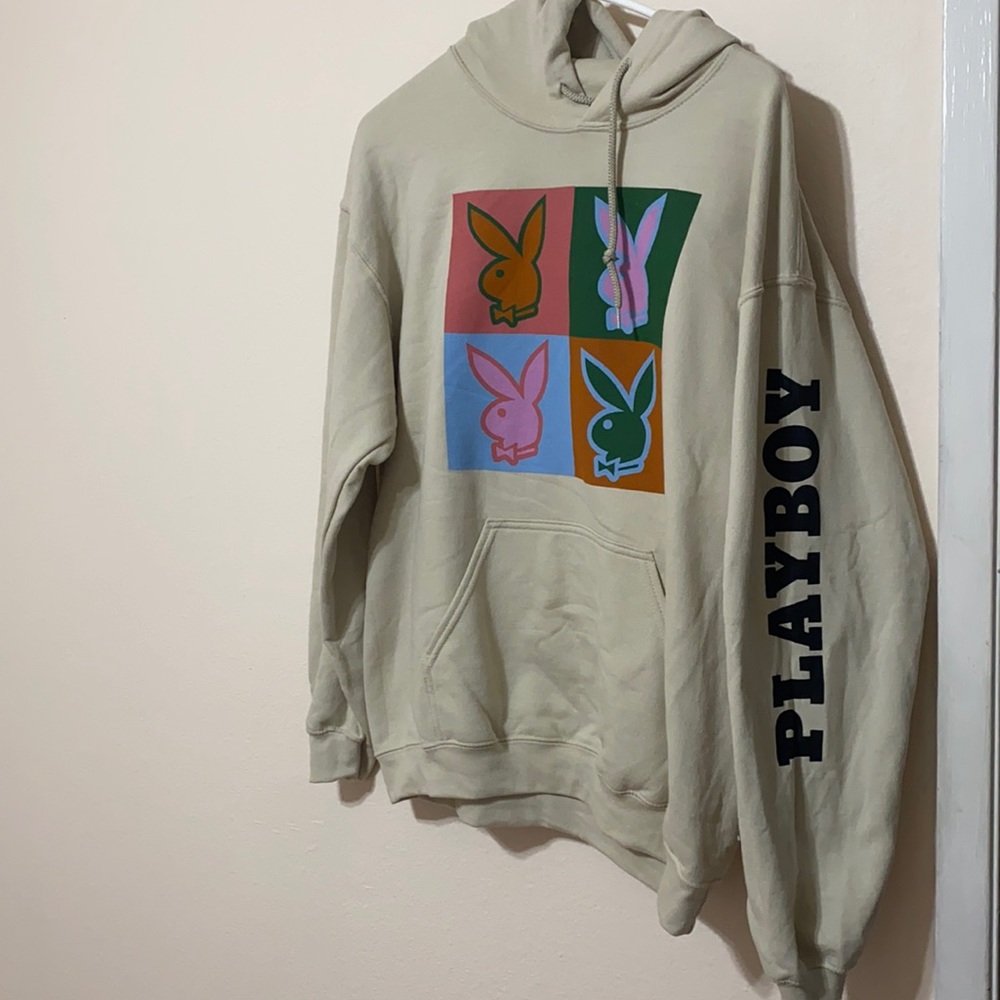 Brand new authentic playboy cream hoodie pop art 4 panel bunny graphic sweater